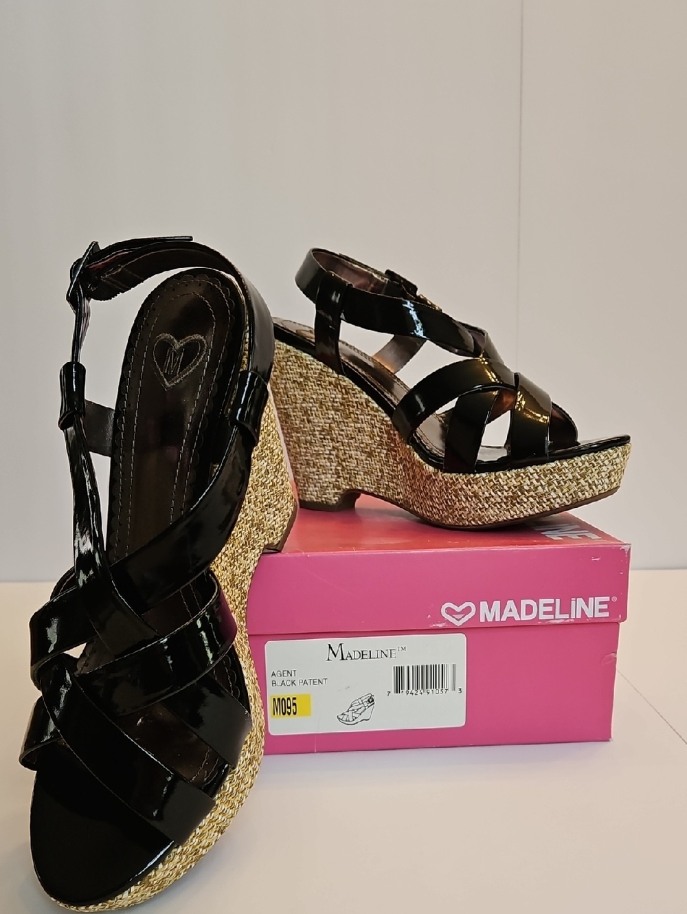 Madeline Black Patent Wedge Sandals with Braided Jute Platform 9.5 M NEW